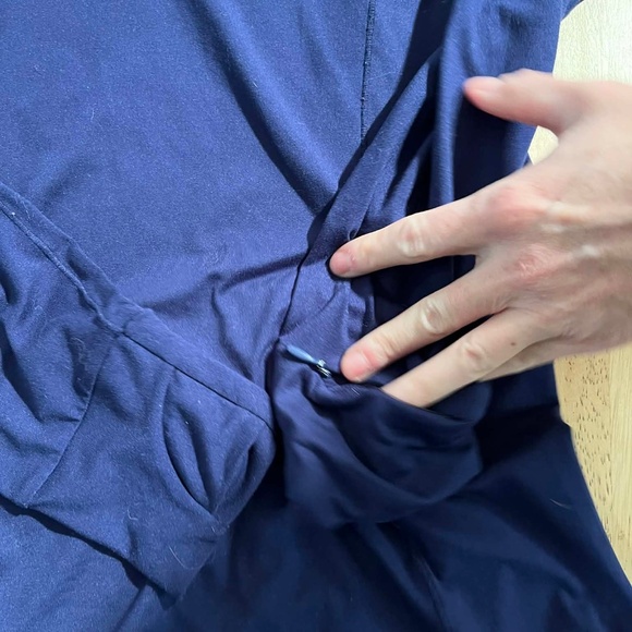 Hoodie long sleeves athletic pullover - Picture 3 of 4